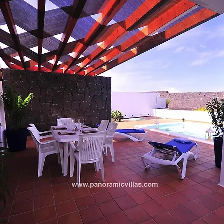 Playa Blanca Sleeps 6 Pool Air Con Wifi